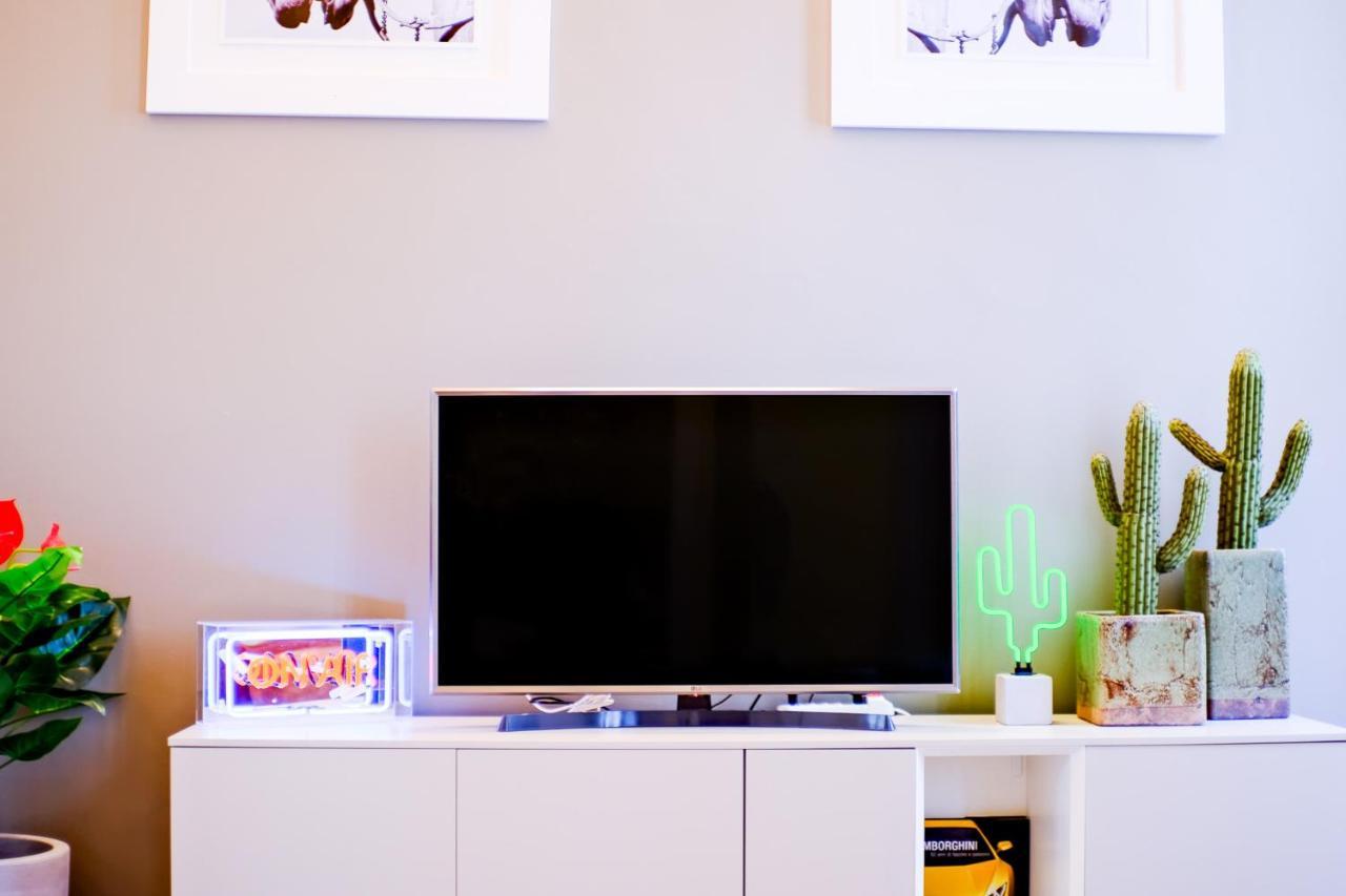 Dolcevita Boutique Apartment Флоренция Экстерьер фото